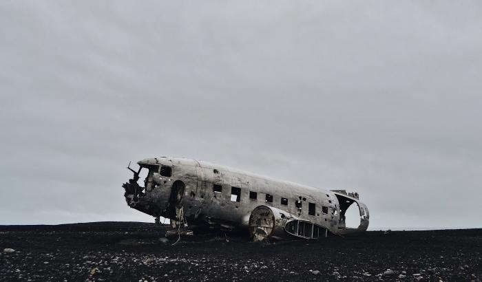 plane wreckage 